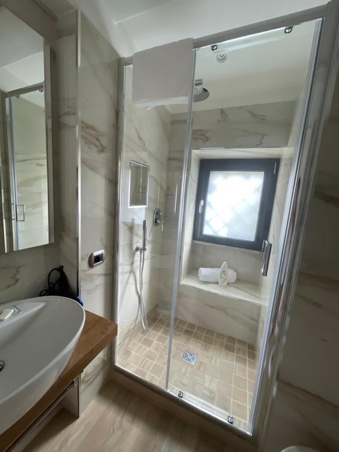 Le Chic Rooms Napoli Eksteriør bilde